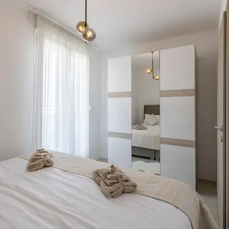 Apartment Luxury Rooftop Zalato