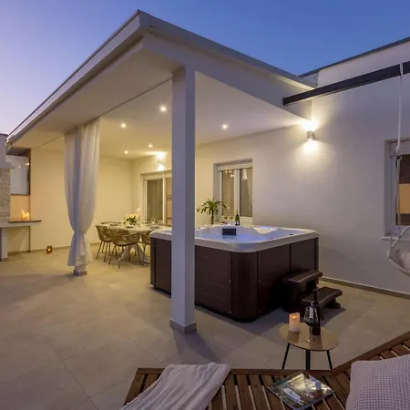 Luxury Rooftop Zalato *